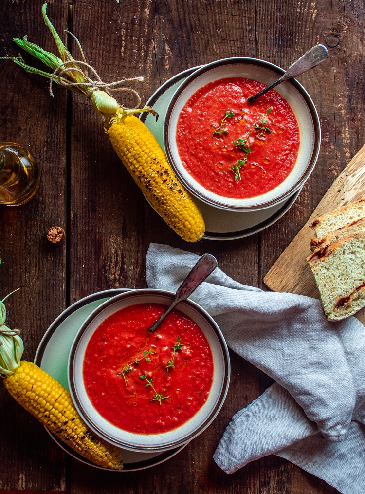 Zupa krem z pieczonych pomidorów z tymiankiem